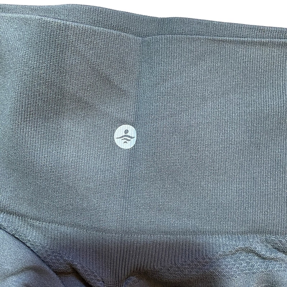 HALARA NWOT High Waisted 7/8 seamless Scrunch Butt Lifting Legging L Large Gray - Picture 4 of 7